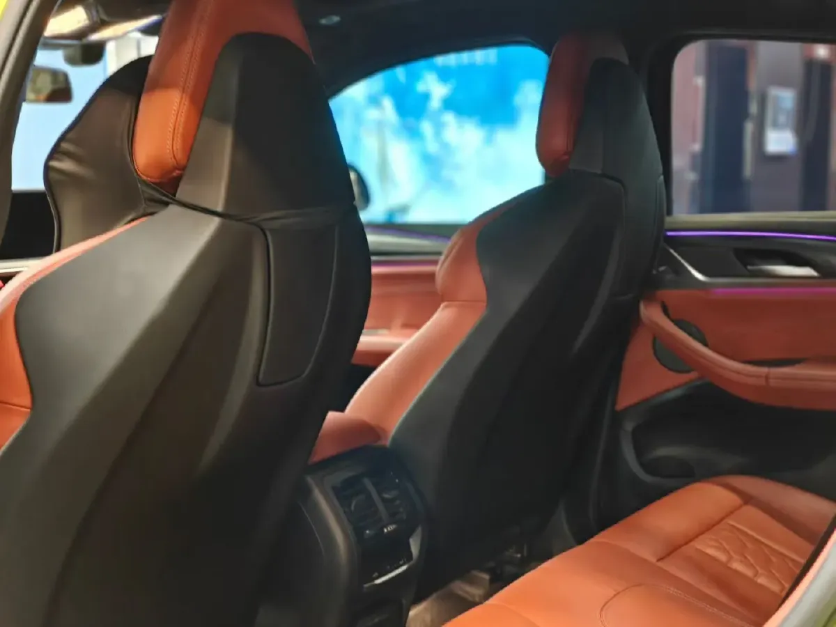 2022 BMW X4 M 3.0T 480HP L6 8AT,autocango,china used car exporter,china ev exporter,chinese used car exporter,chinese used ev exporter