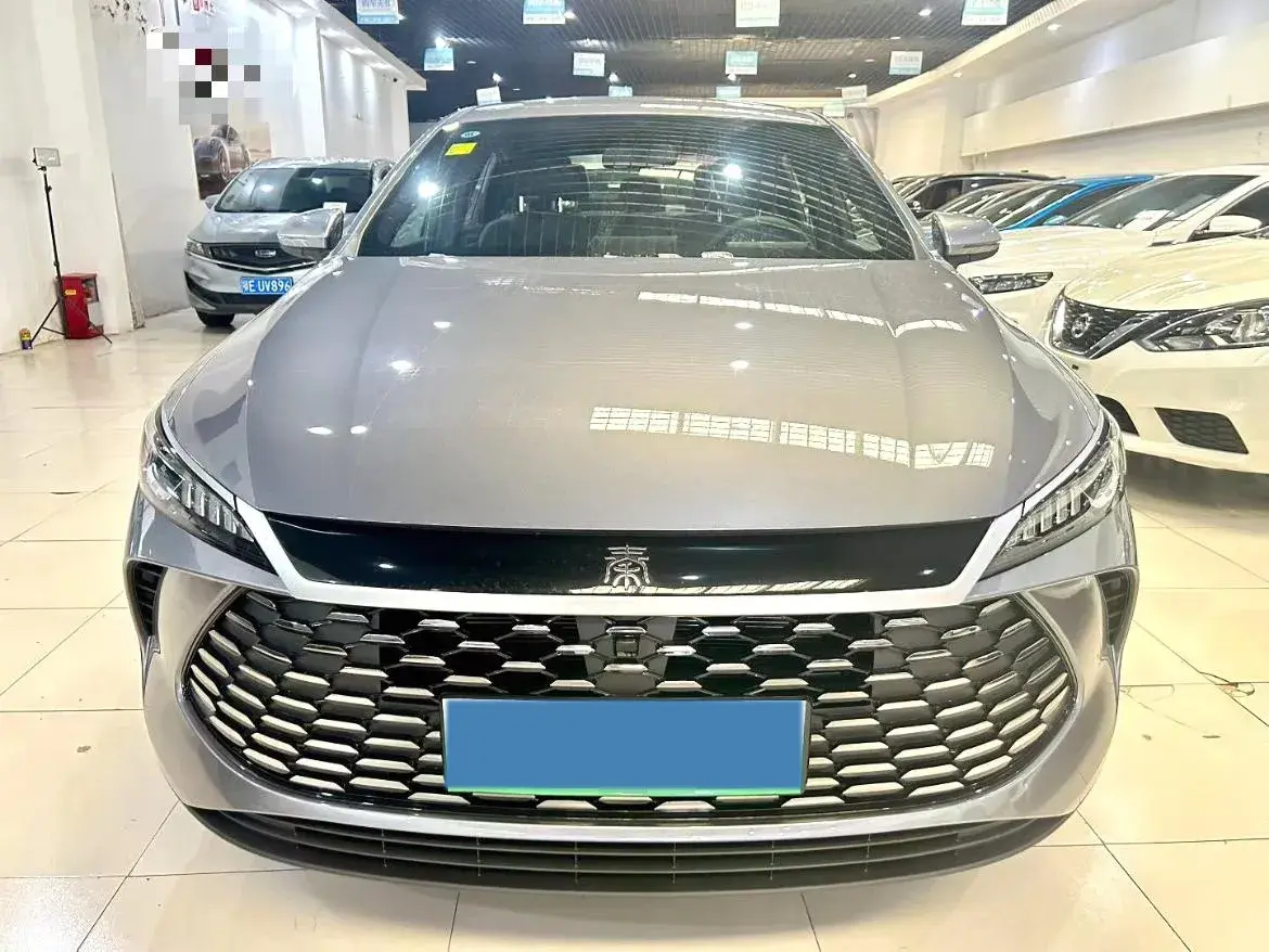 2025 BYD SEAL05 thumbnail 2