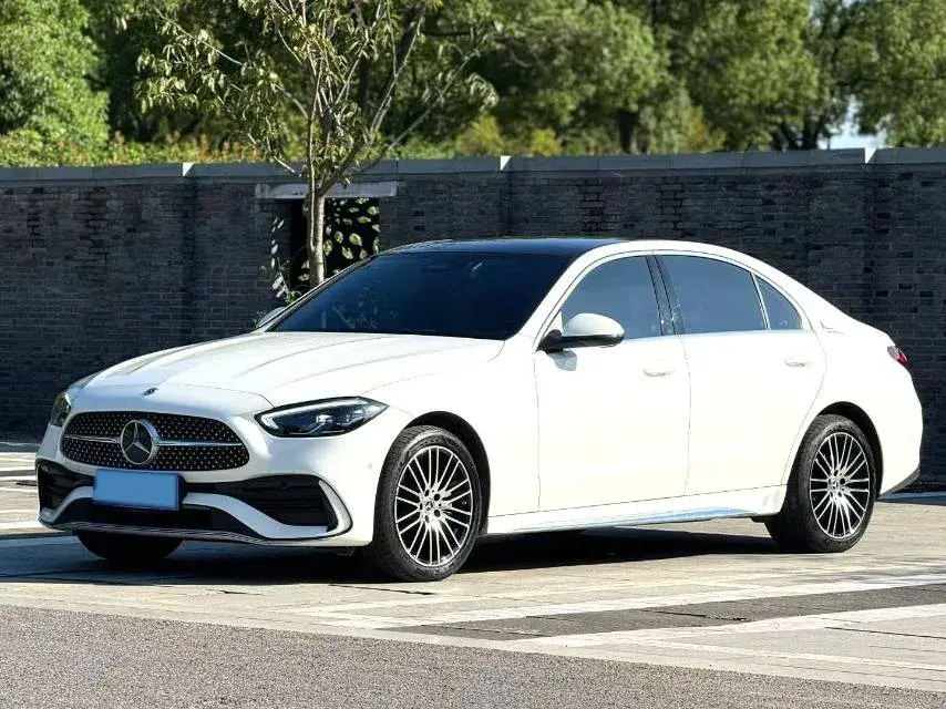 2025 MERCEDES-BENZ C view 1