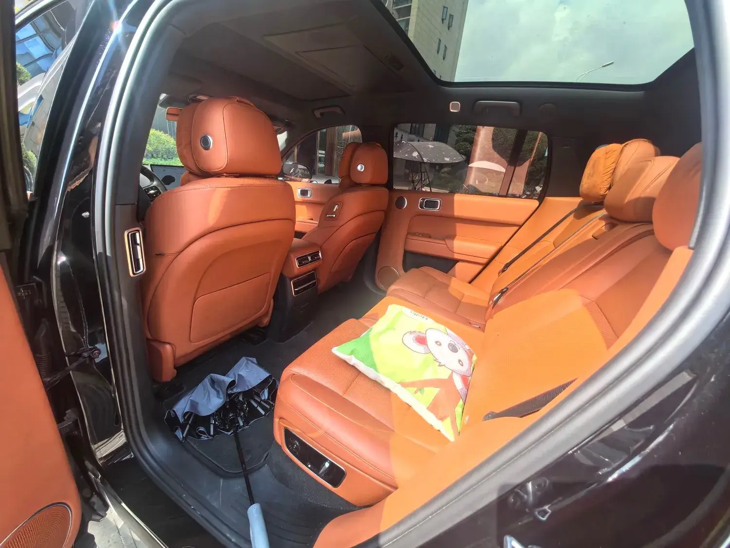 2023 LI L7 thumbnail 3