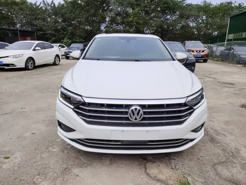 2019 VOLKSWAGEN SAGITAR thumbnail 2
