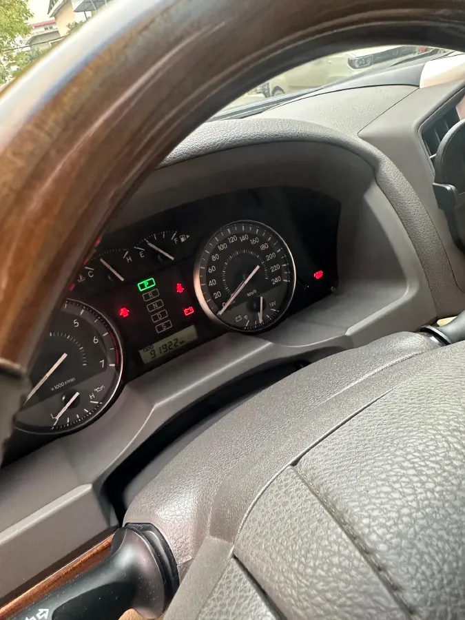 2016 Toyota Land Cruiser 4.6L 310HP V8 6AT,autocango,china used car exporter,china ev exporter,chinese used car exporter,chinese used ev exporter