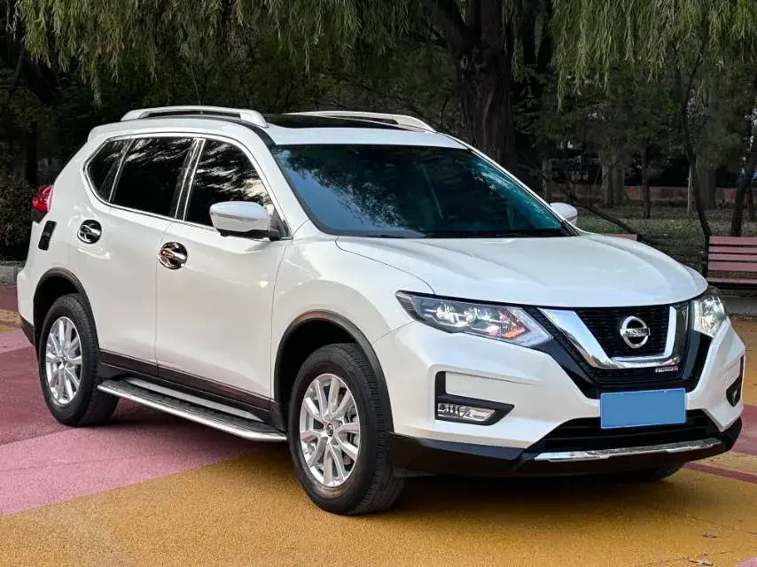 2022 NISSAN X-TRAIL thumbnail 3