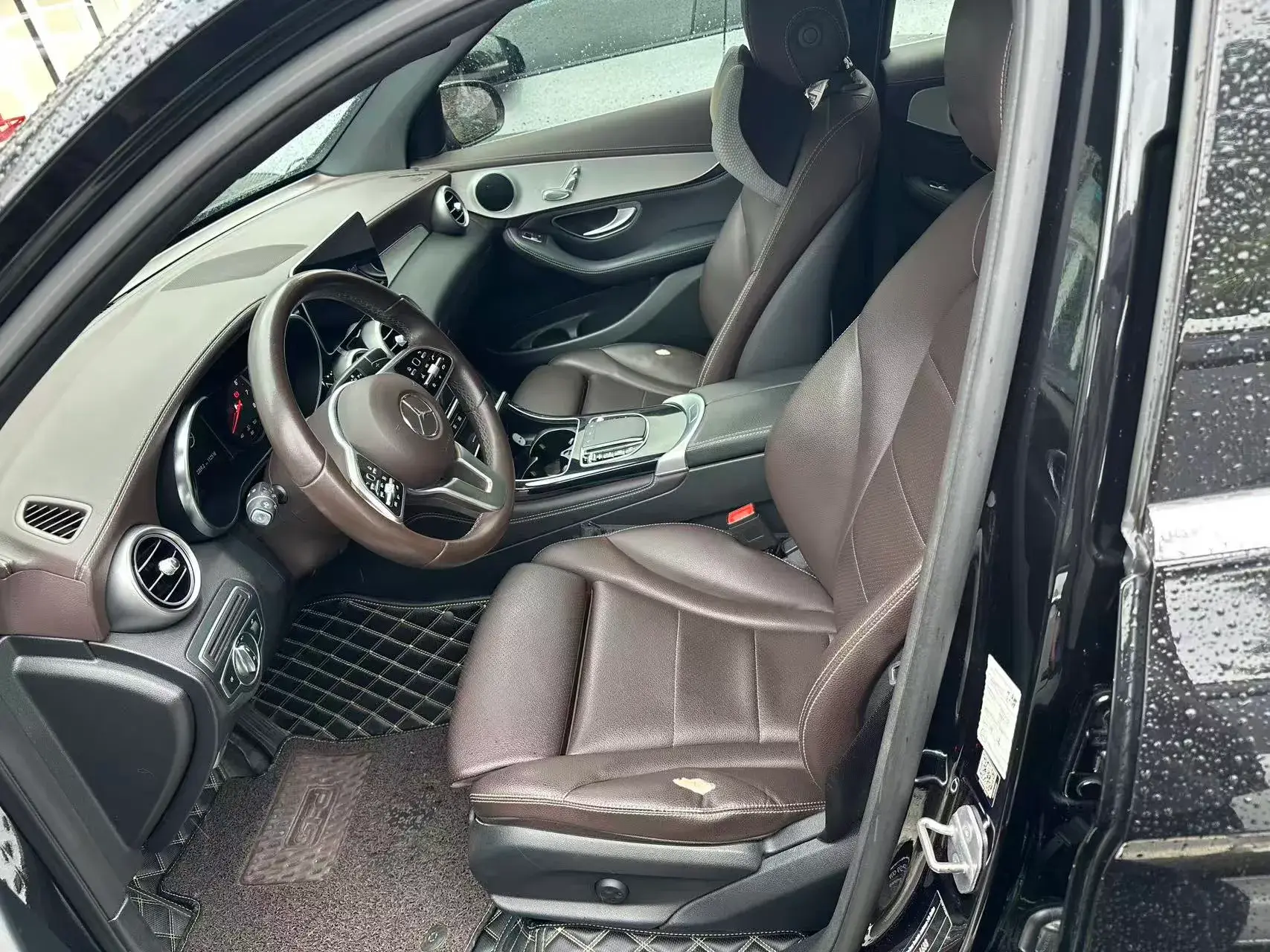 2020 MERCEDES-BENZ GLC thumbnail 2