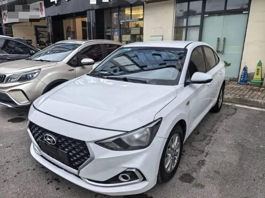 2017 HYUNDAI CELESTA view 1