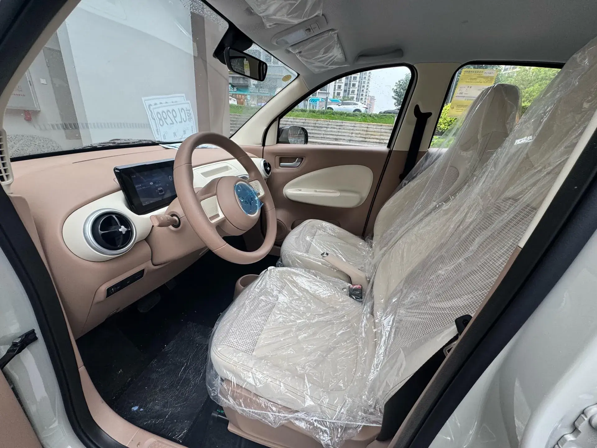 2025 WULING HONGGUANG thumbnail 4