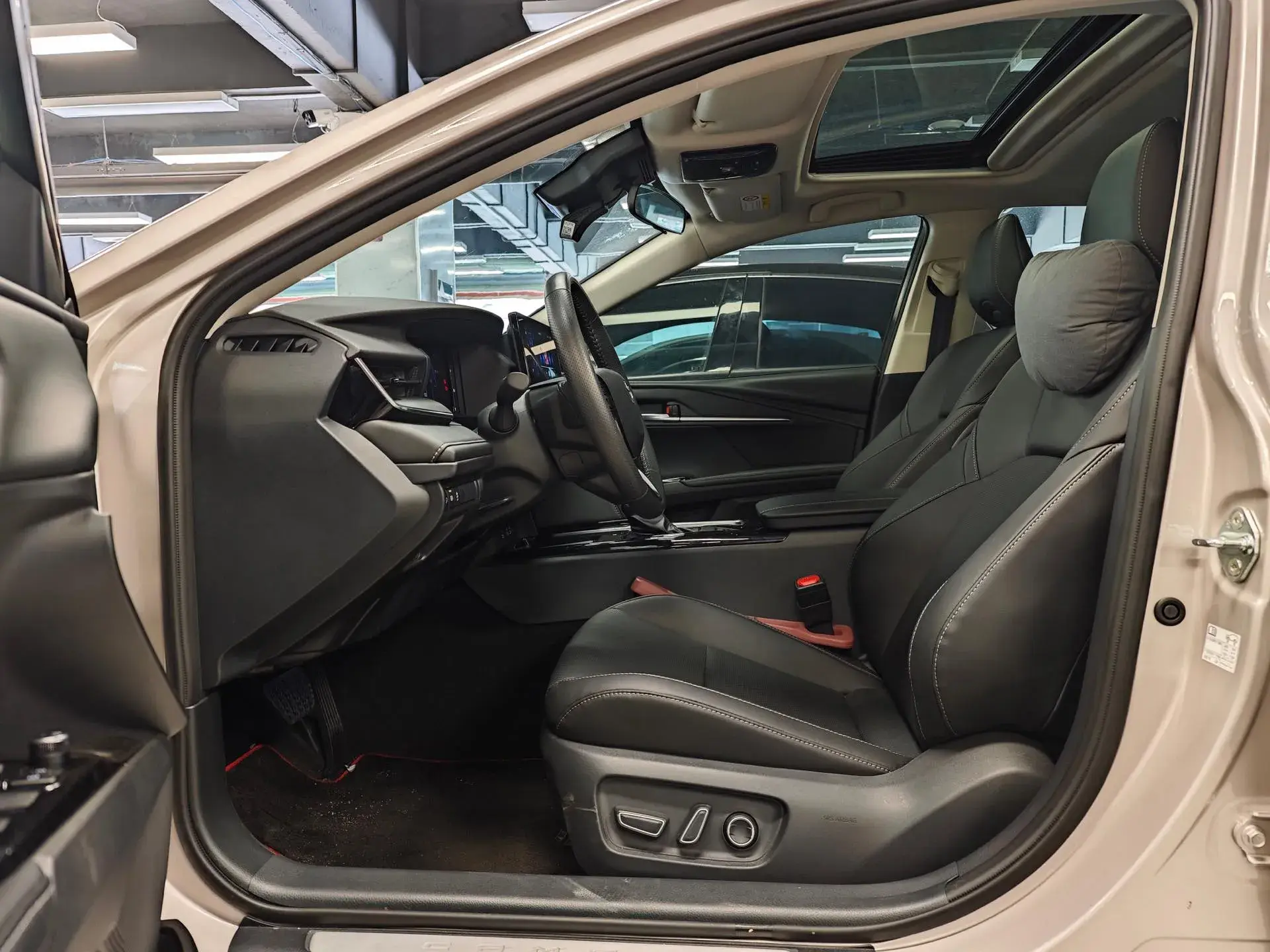 2024 TOYOTA CAMRY thumbnail 2