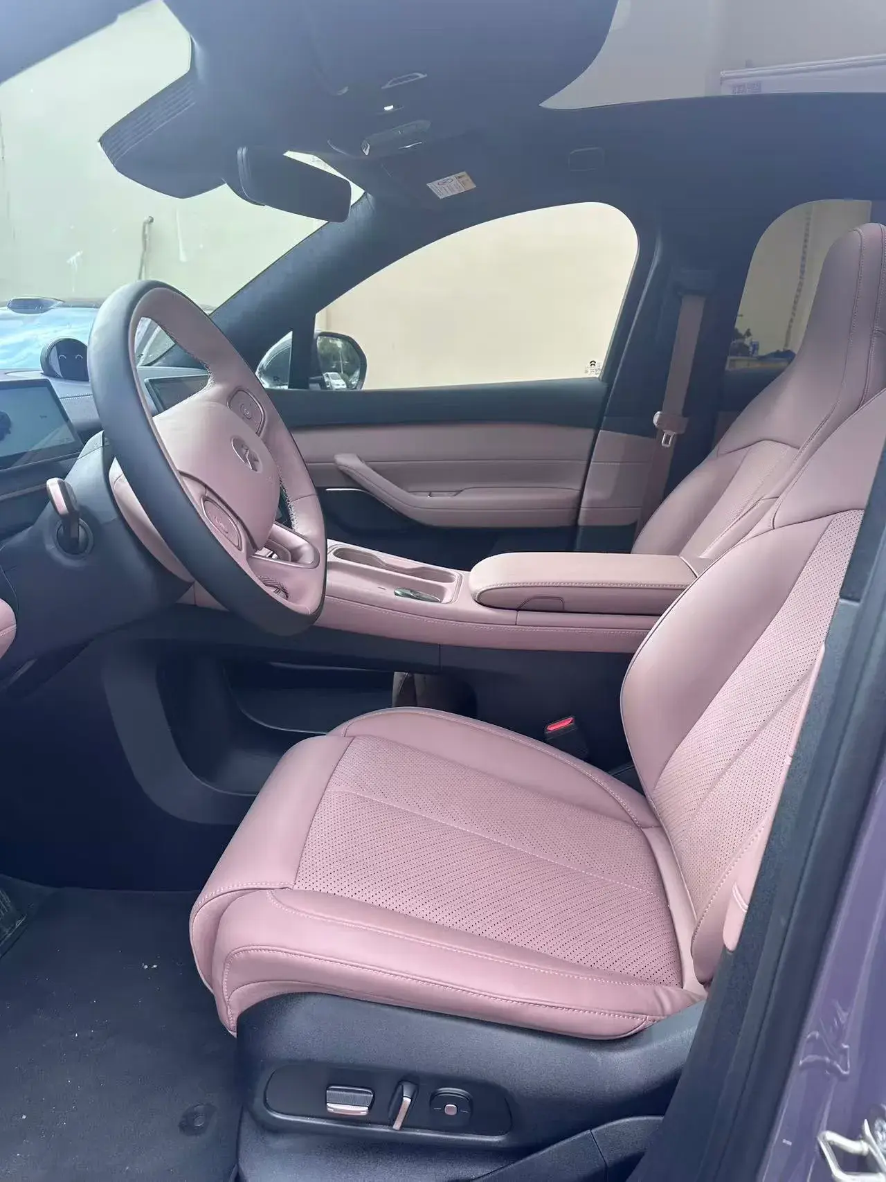 2024 NIO EC6 thumbnail 4