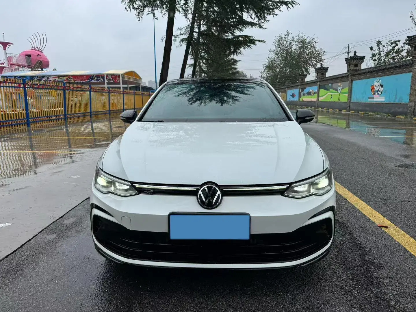 2021 VOLKSWAGEN GOLF thumbnail 2