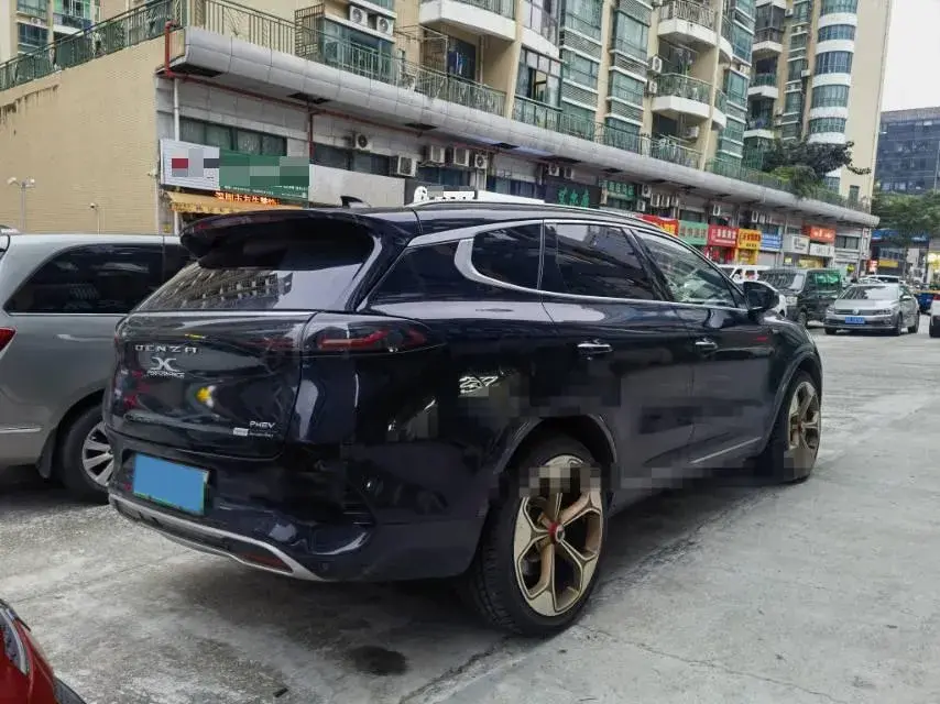 2020 DENZA X thumbnail 4