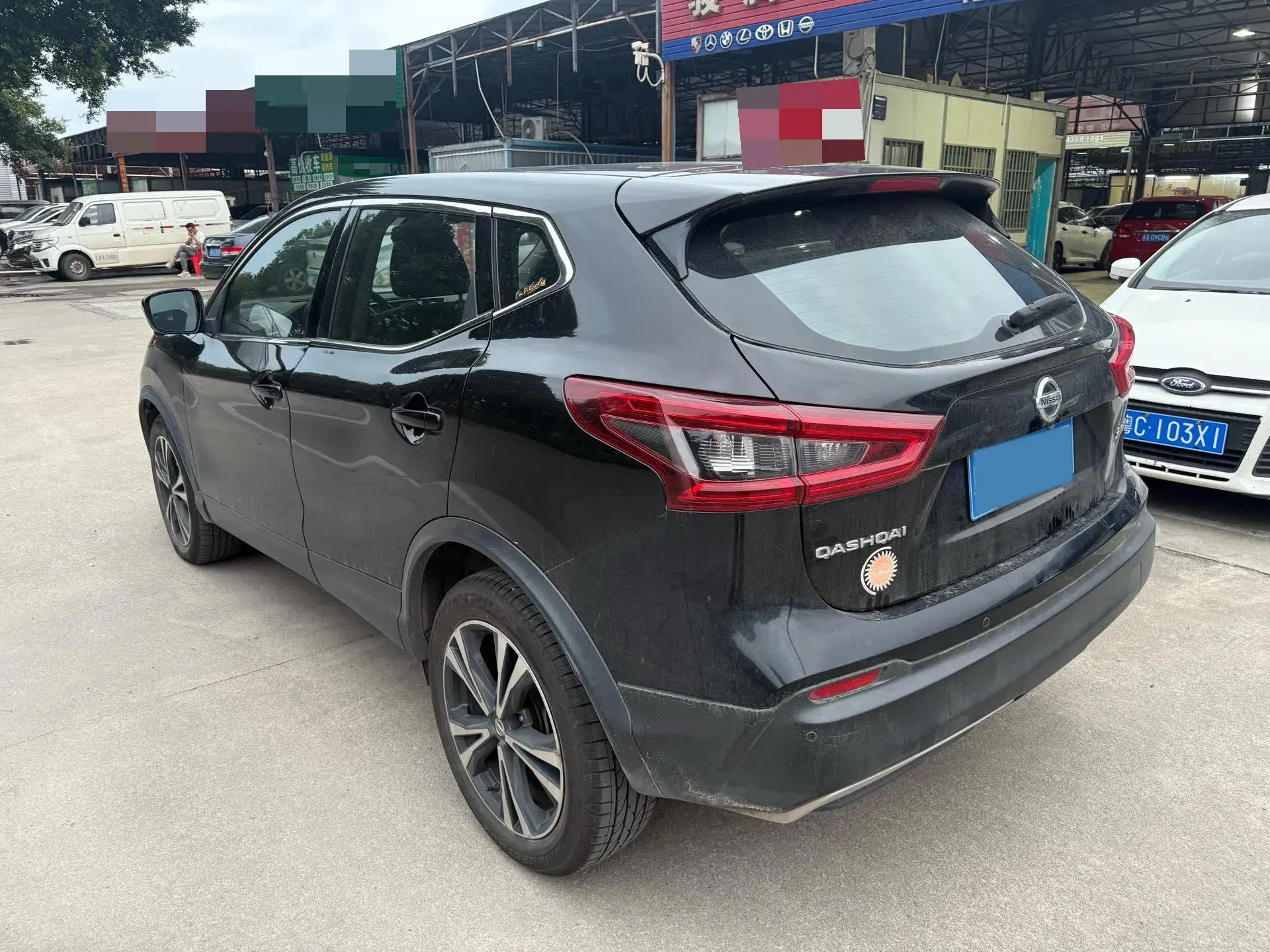 2021 NISSAN QASHQAI thumbnail 4
