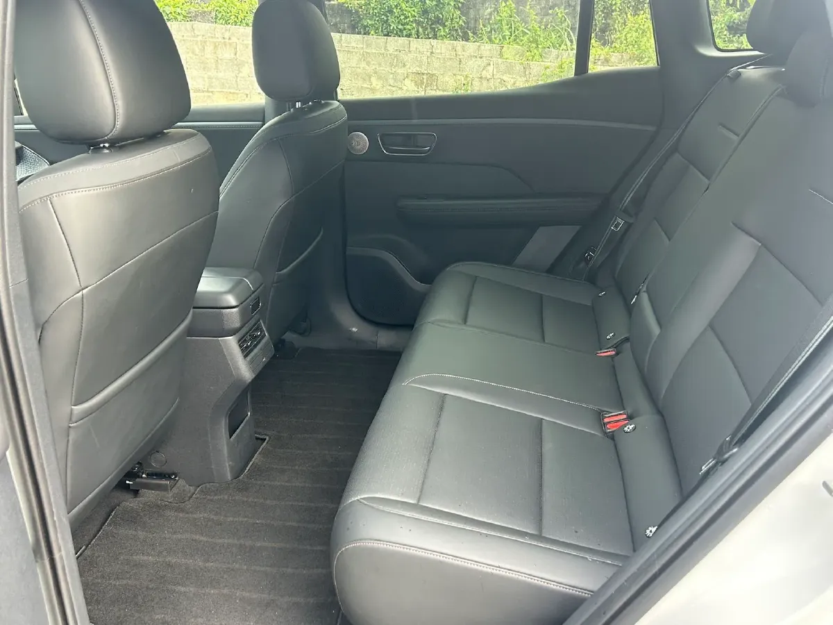 2025 Toyota BZ3X BEV 58.37KWH,autocango,china used car exporter,china ev exporter,chinese used car exporter,chinese used ev exporter