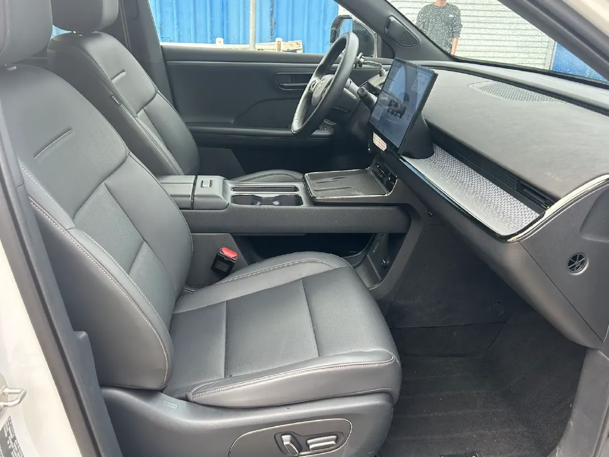 2025 Toyota BZ3X BEV 58.37KWH,autocango,china used car exporter,china ev exporter,chinese used car exporter,chinese used ev exporter