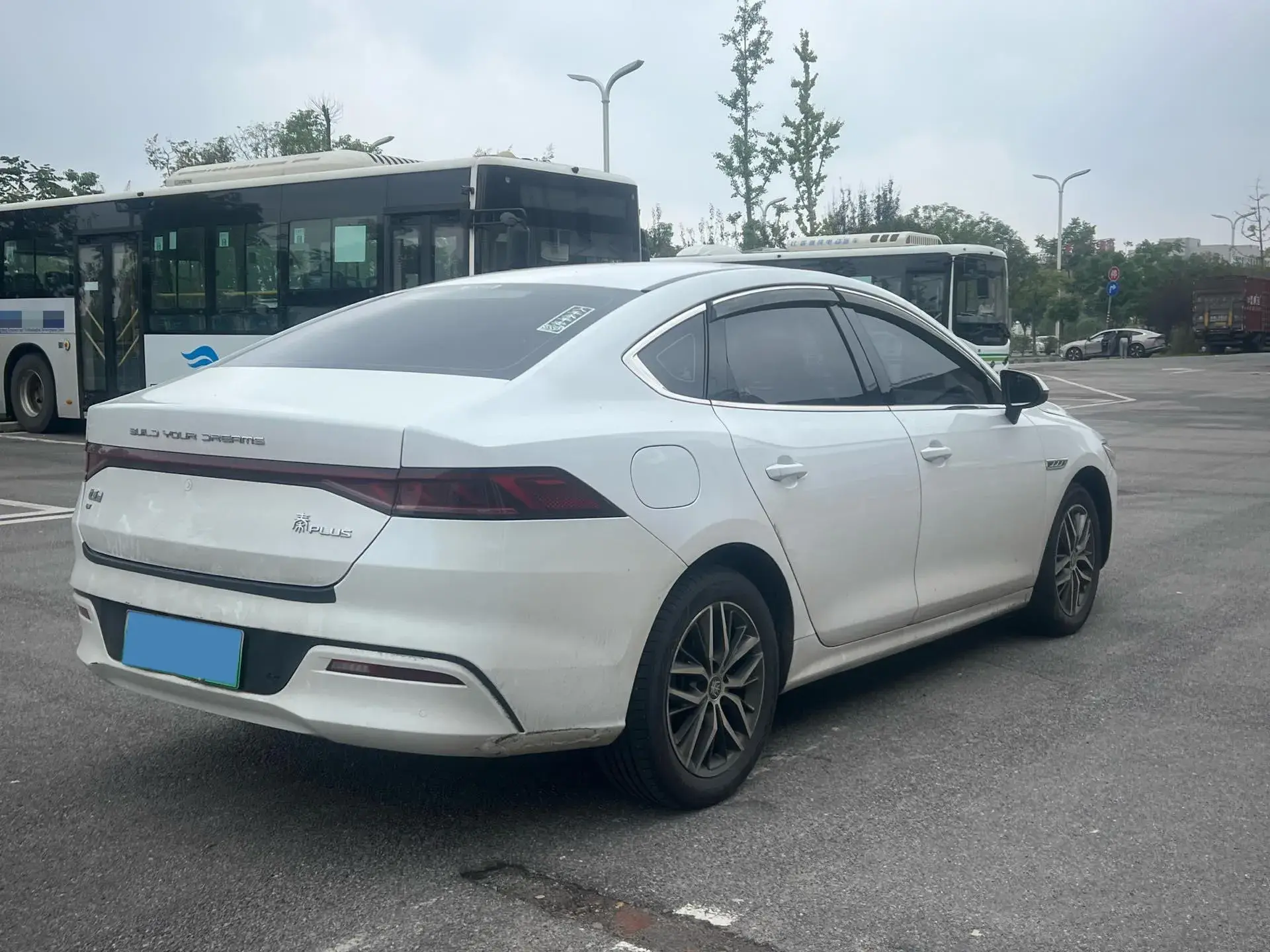 2021 BYD QIN thumbnail 2