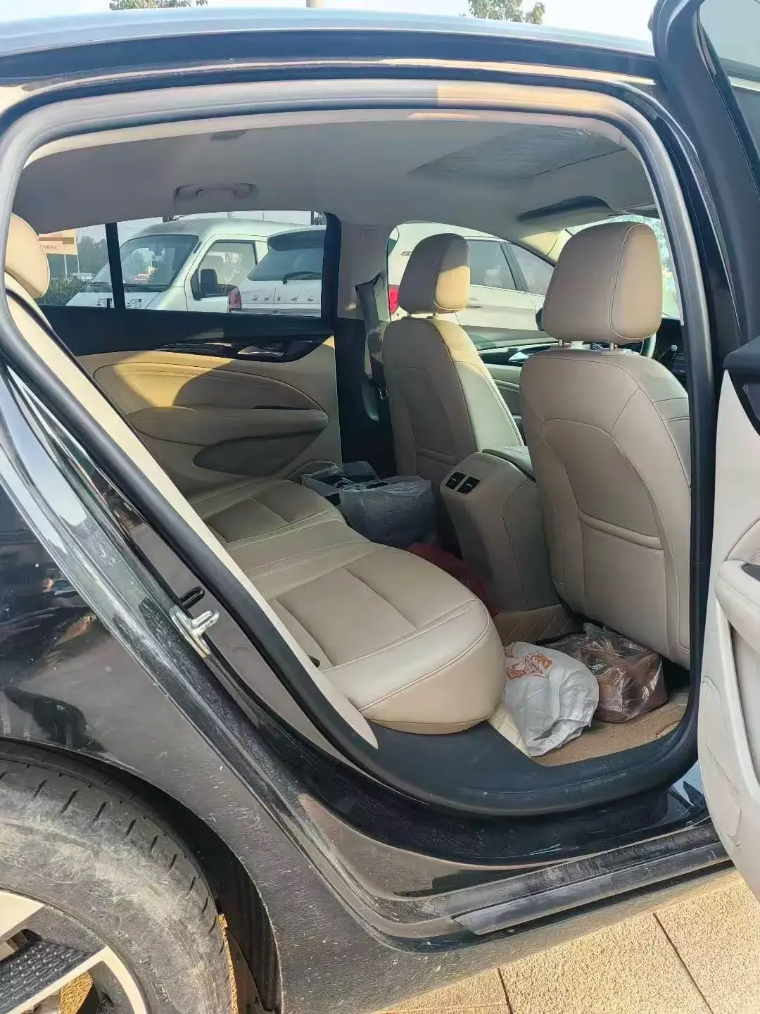 2021 BUICK REGAL thumbnail 2