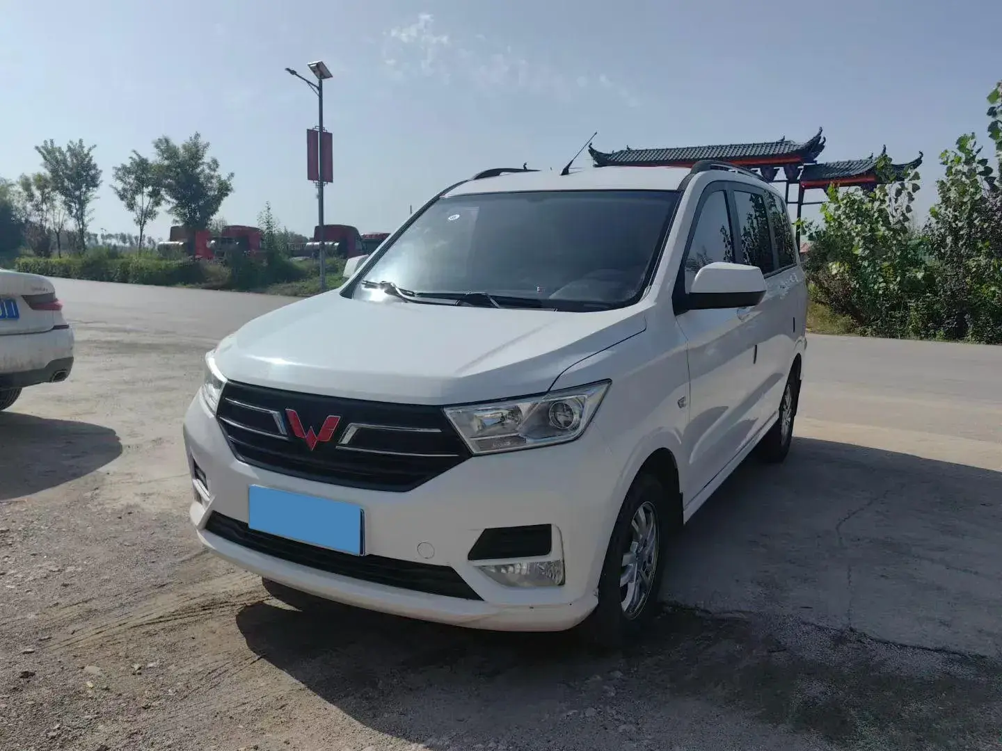 2019 WULING HONGGUANG view 1