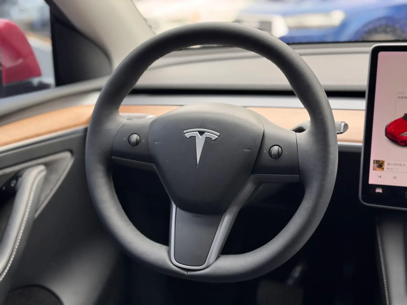 2021 TESLA MODEL thumbnail 3