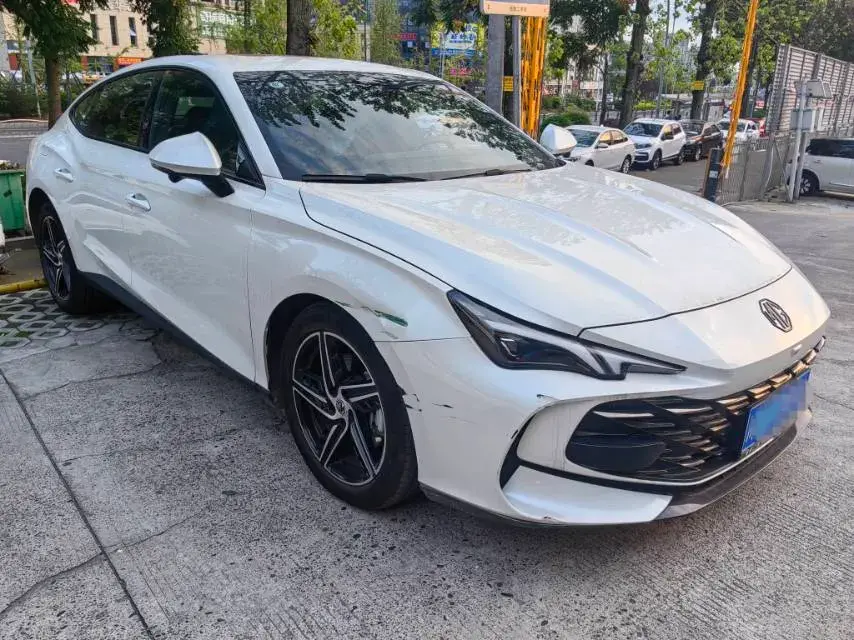 2023 MG 7 thumbnail 3