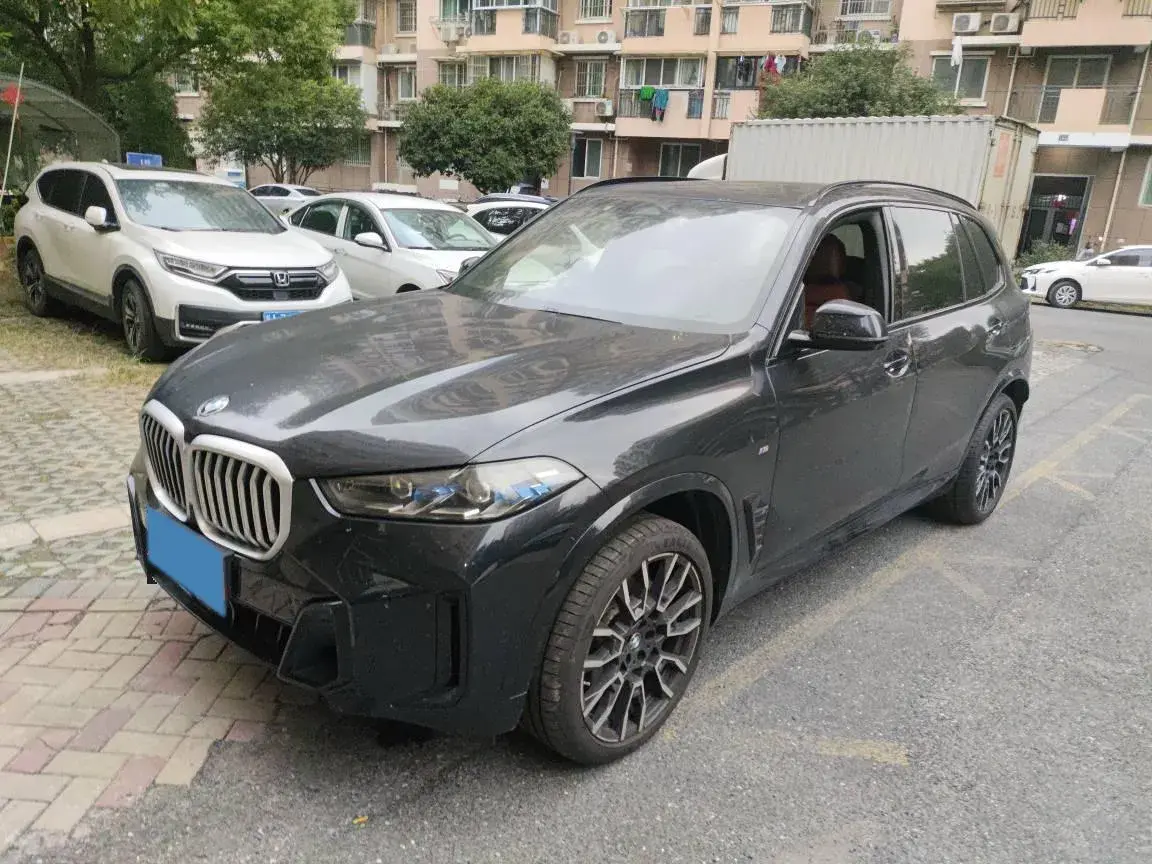 2023 BMW X5 3.0T 381HP L6 8AT