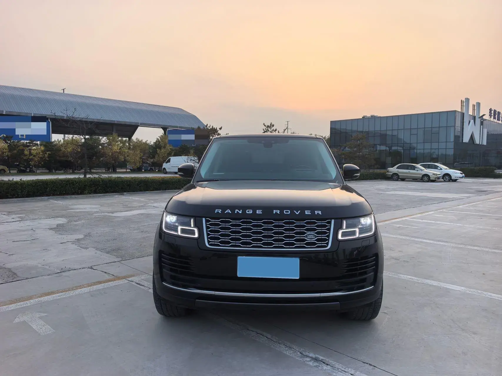 2022 LAND ROVER thumbnail 2