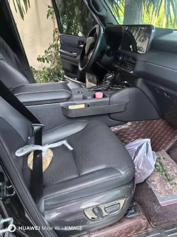 2025 Toyota Land Cruiser Prado 2.4T 282HP L4 8AT Hybrid 5.1KWH,autocango,china used car exporter,china ev exporter,chinese used car exporter,chinese used ev exporter