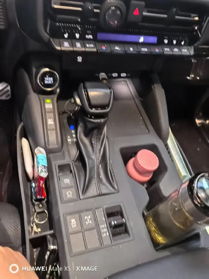 2025 Toyota Land Cruiser Prado 2.4T 282HP L4 8AT Hybrid 5.1KWH,autocango,china used car exporter,china ev exporter,chinese used car exporter,chinese used ev exporter