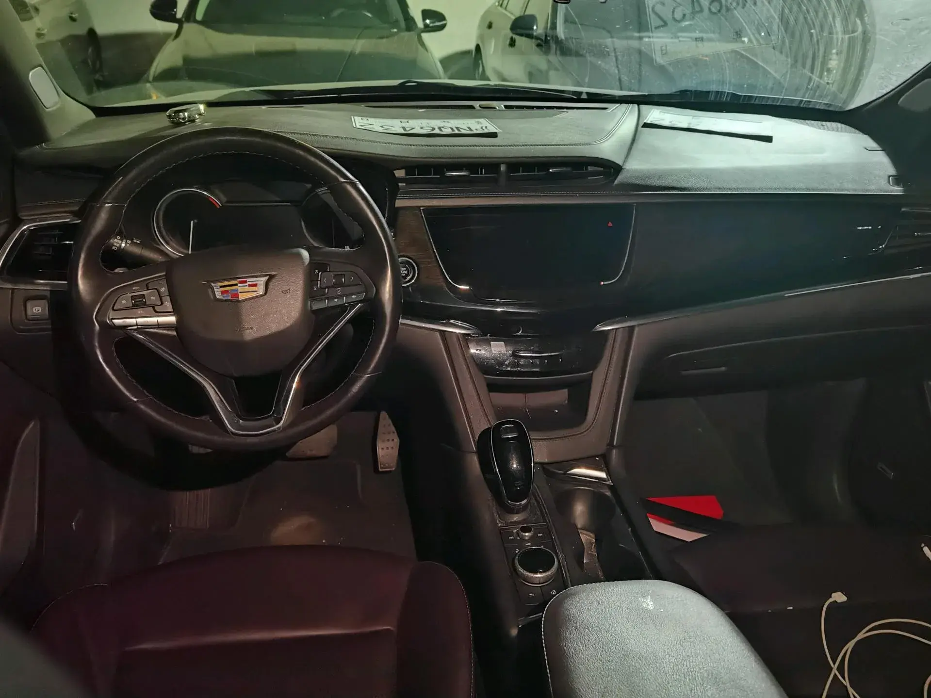 2022 CADILLAC XT6 thumbnail 3