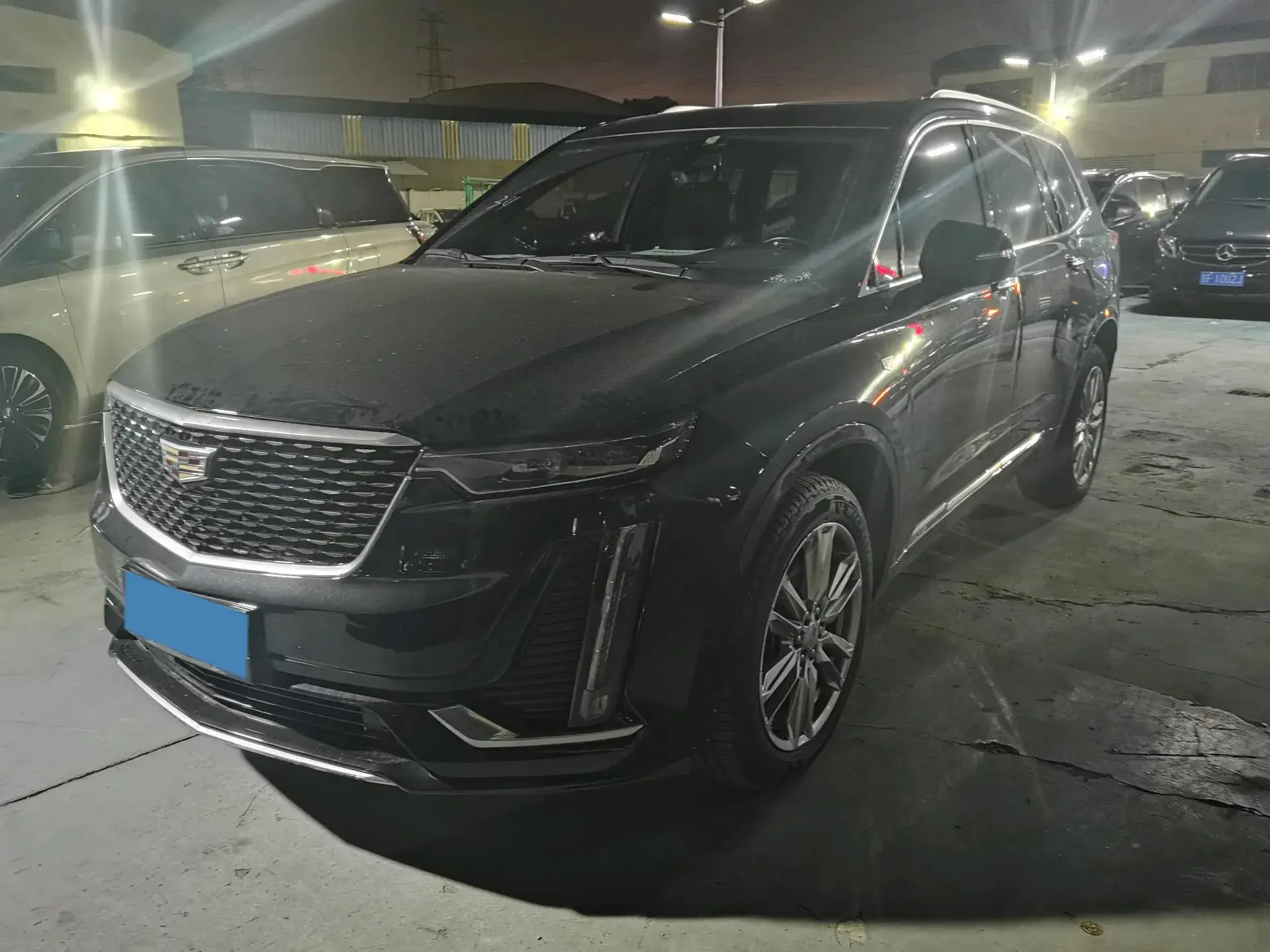 2022 CADILLAC XT6 view 1