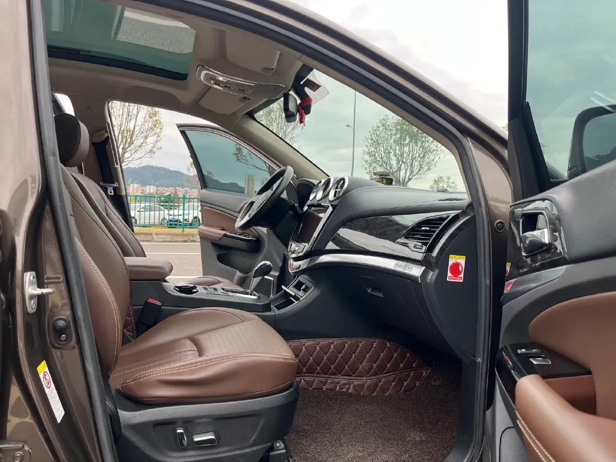 2017 BYD S7 2.0T 205HP L4 6DCT,autocango,china used car exporter,china ev exporter,chinese used car exporter,chinese used ev exporter