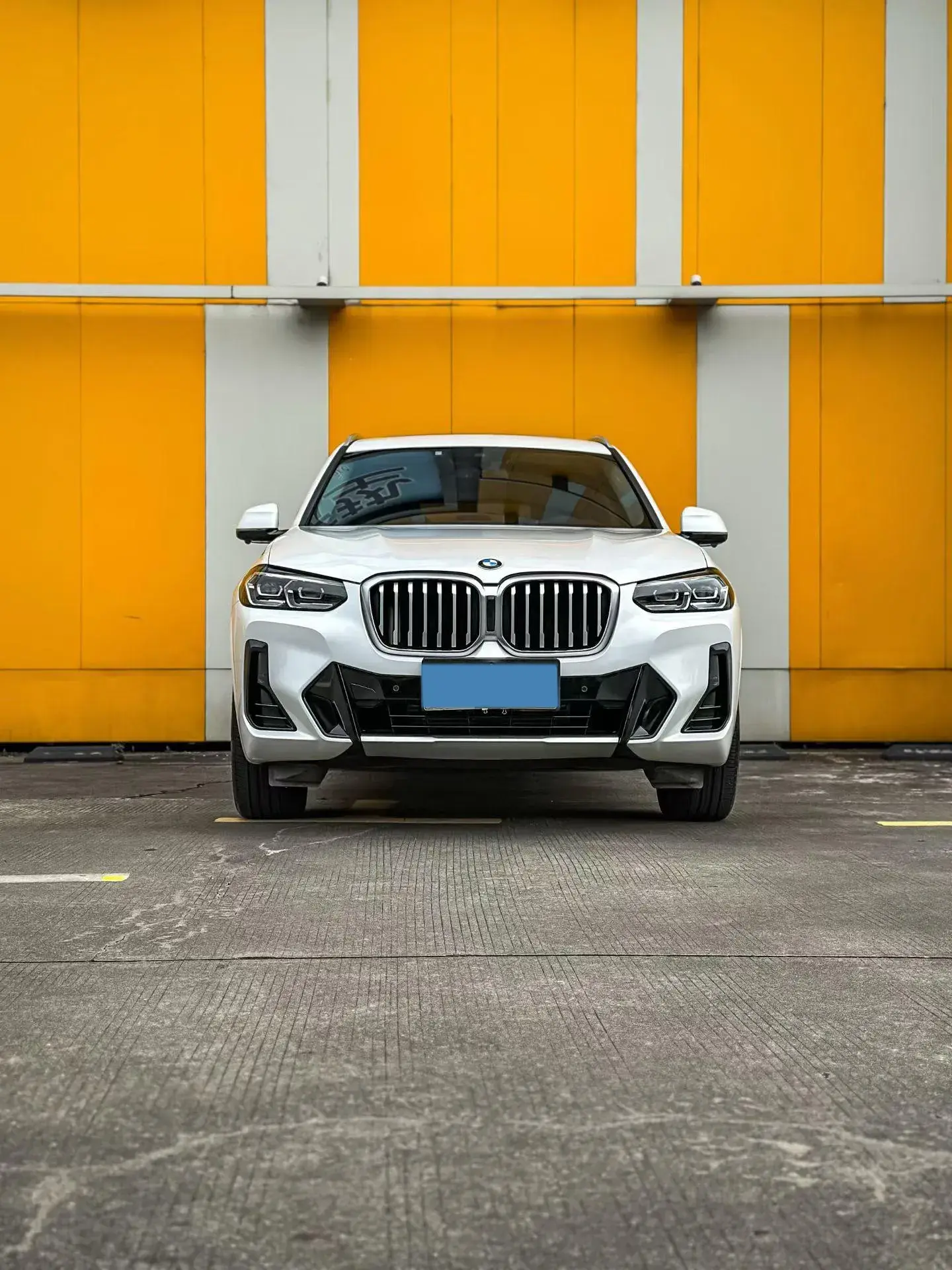 2022 BMW X3 thumbnail 2