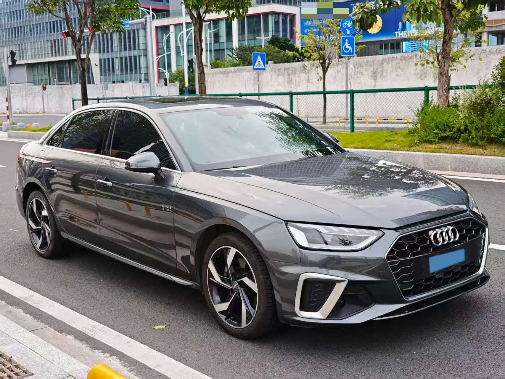 2021 AUDI A4L thumbnail 2