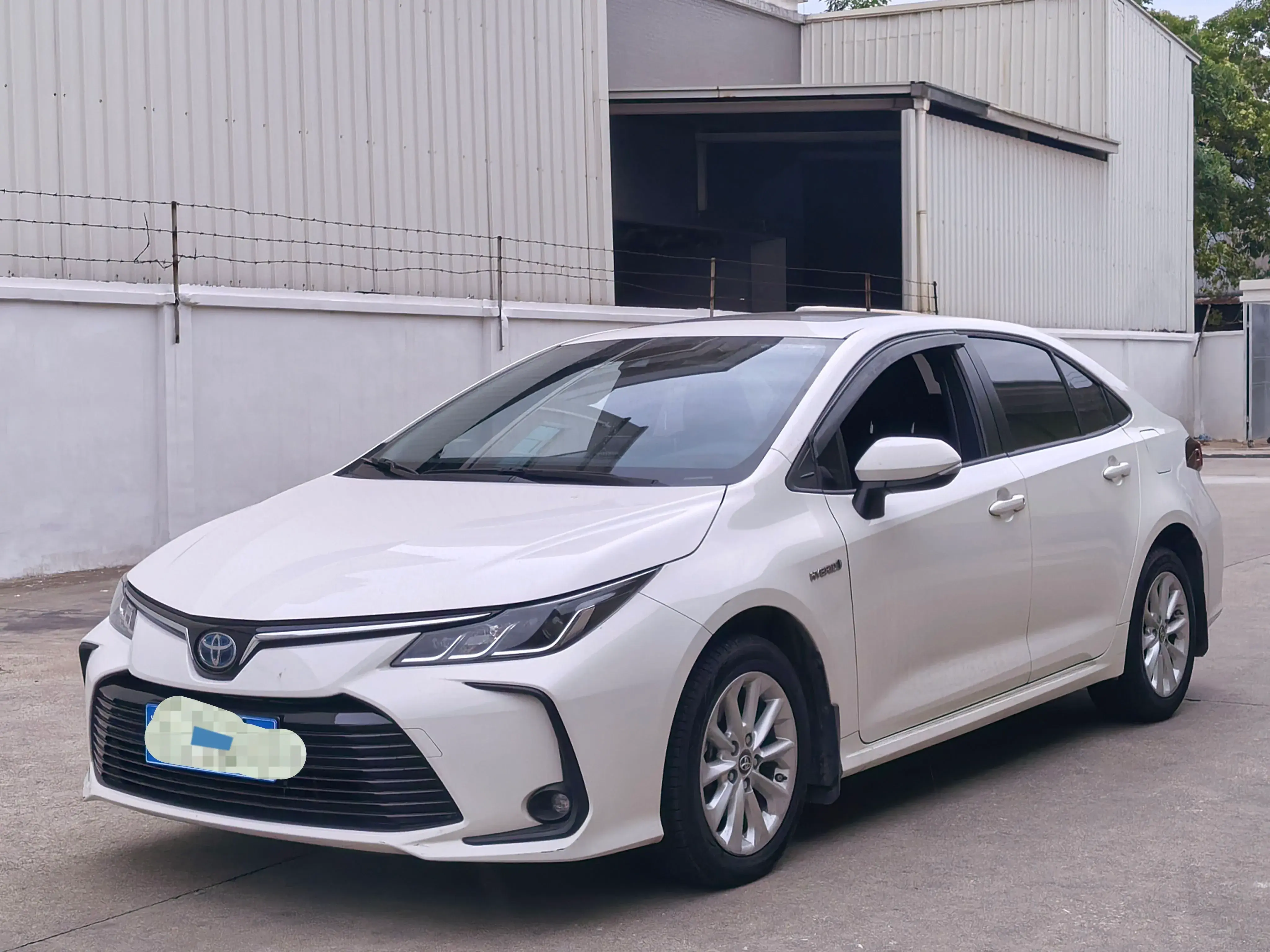 2019 TOYOTA COROLLA view 1