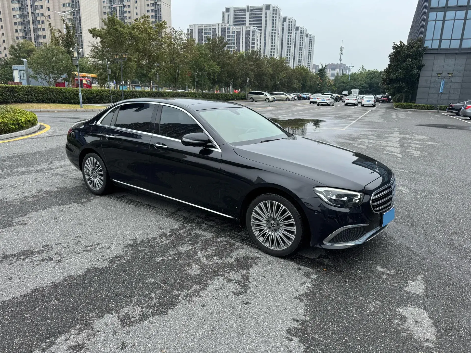 2022 MERCEDES-BENZ E thumbnail 3