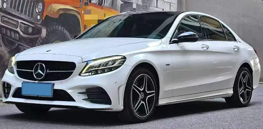 2021 MERCEDES-BENZ C view 1