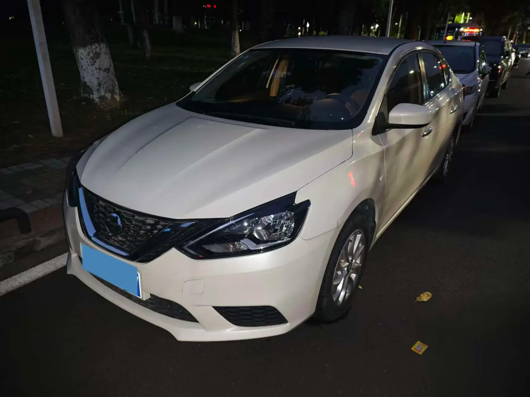 2022 NISSAN SYLPHY view 1