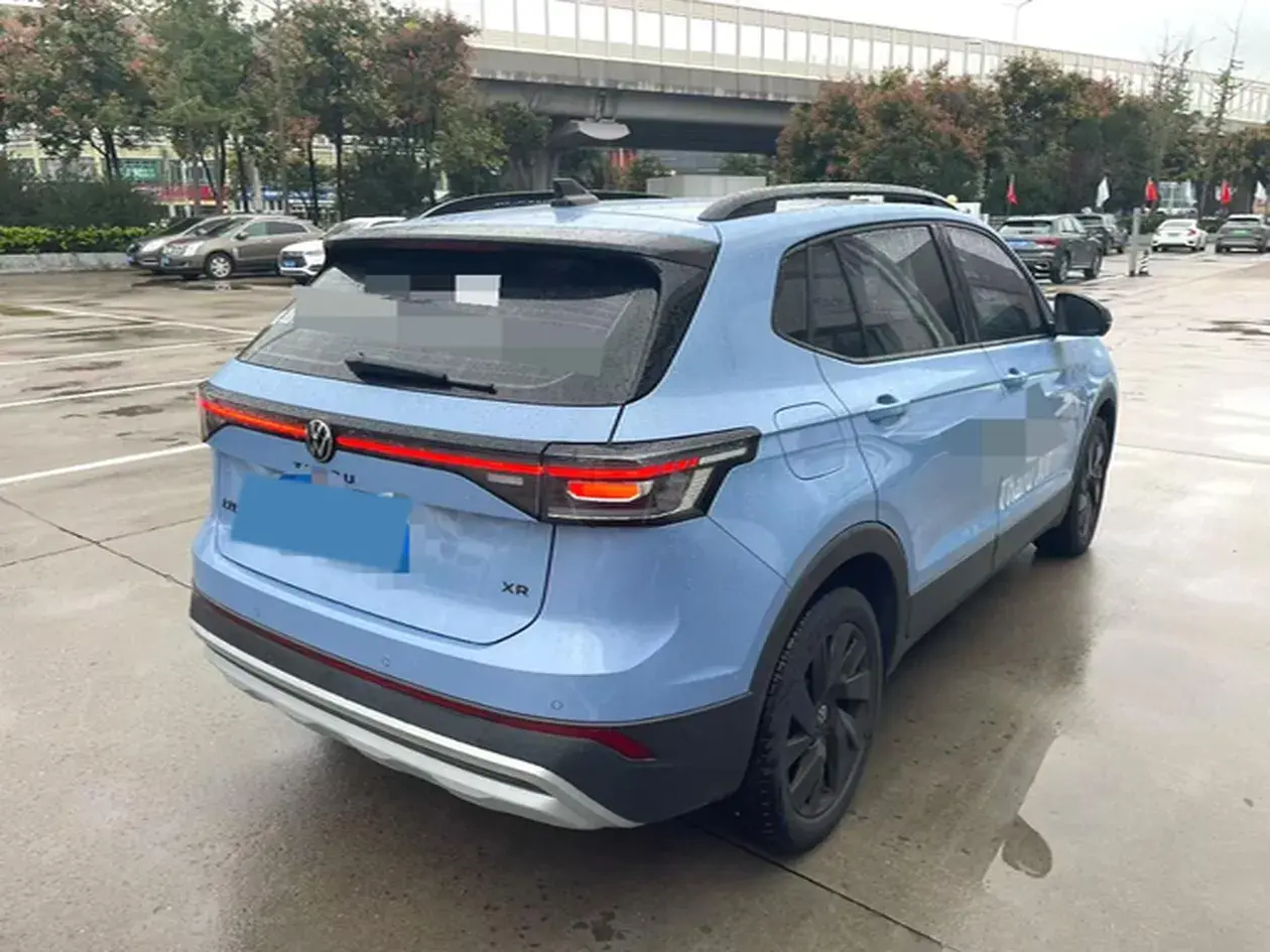 2025 VOLKSWAGEN THARU thumbnail 3