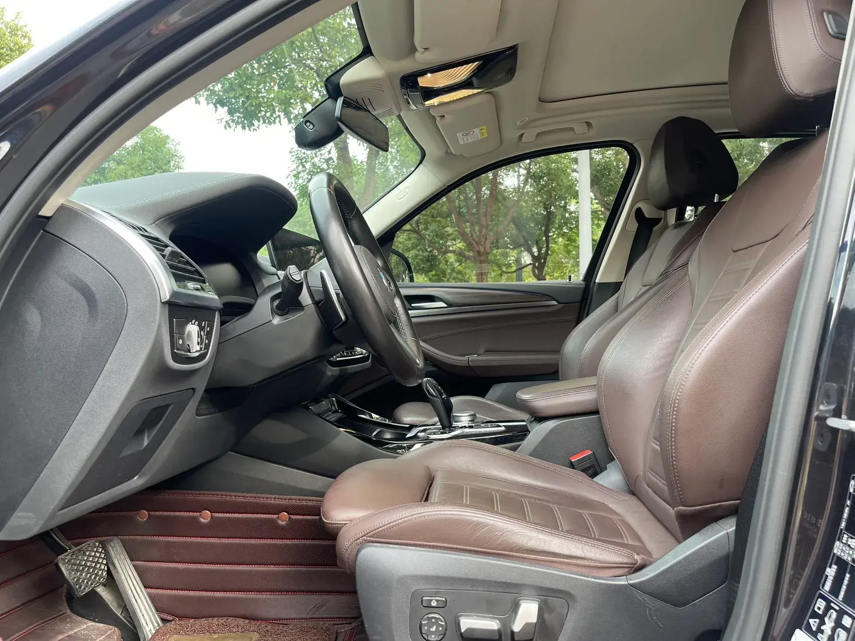 2021 BMW X3 thumbnail 4