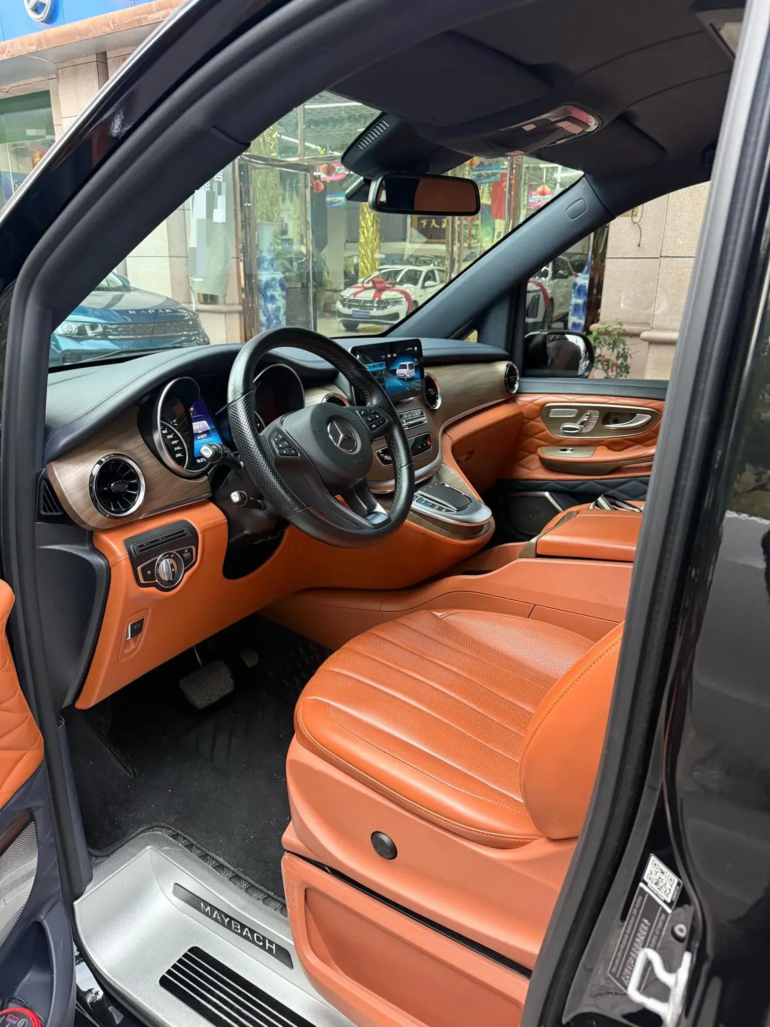 2022 MERCEDES-BENZ V thumbnail 3