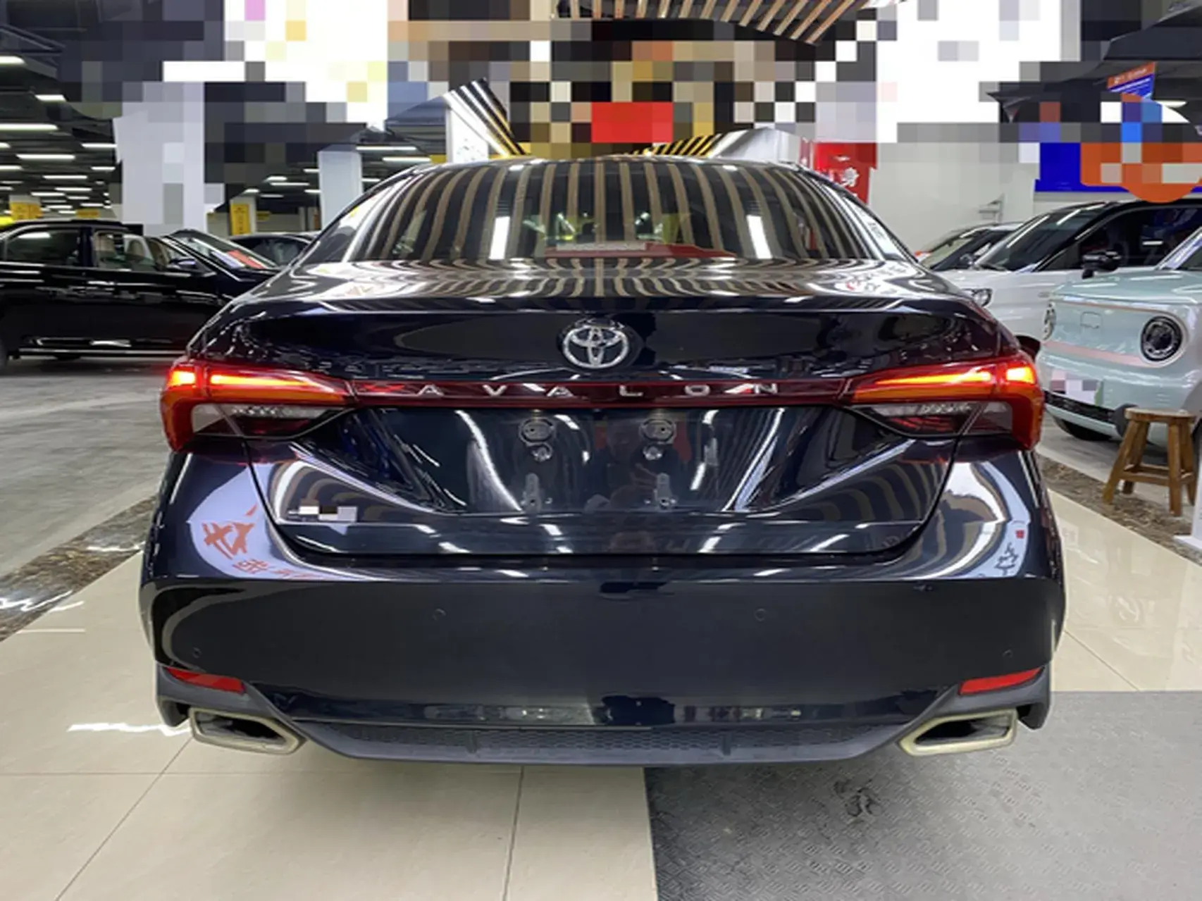 2019 TOYOTA AVALON thumbnail 4