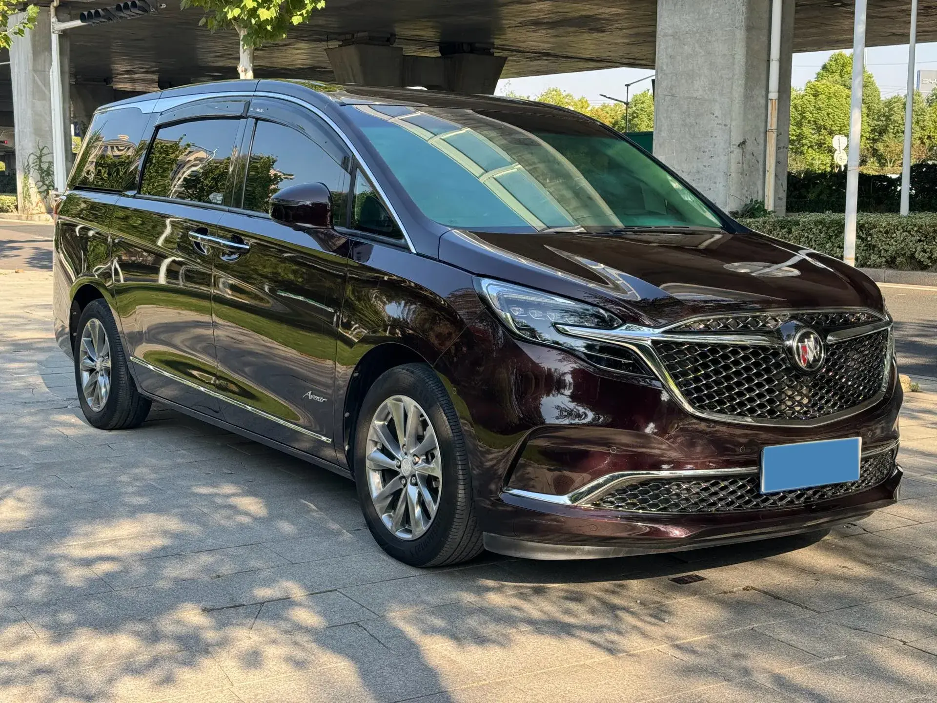 2021 BUICK GL8 thumbnail 3