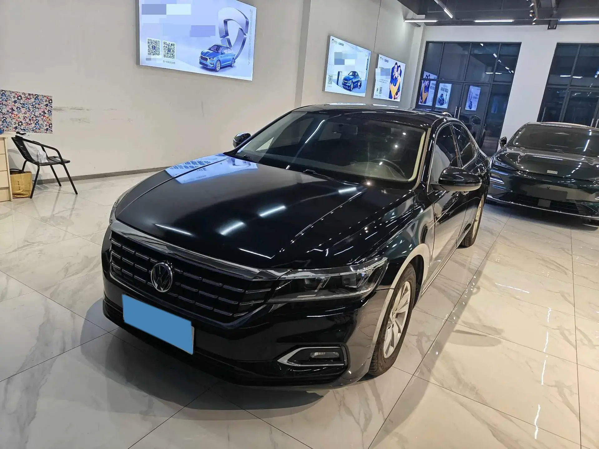 2020 VOLKSWAGEN PASSAT view 1