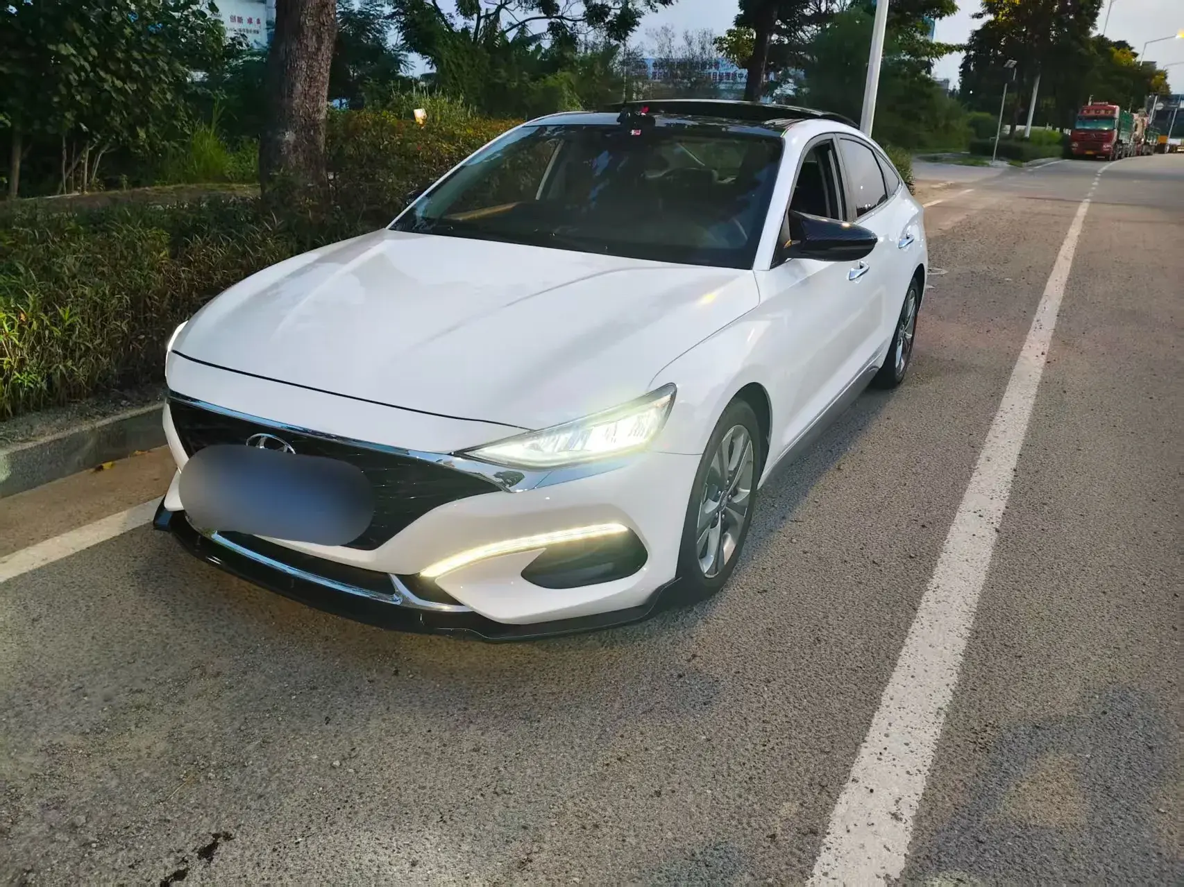 2019 HYUNDAI LA view 1