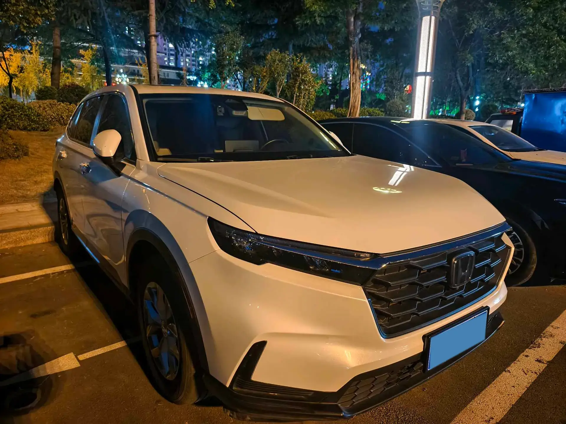 2023 HONDA CR-V thumbnail 3