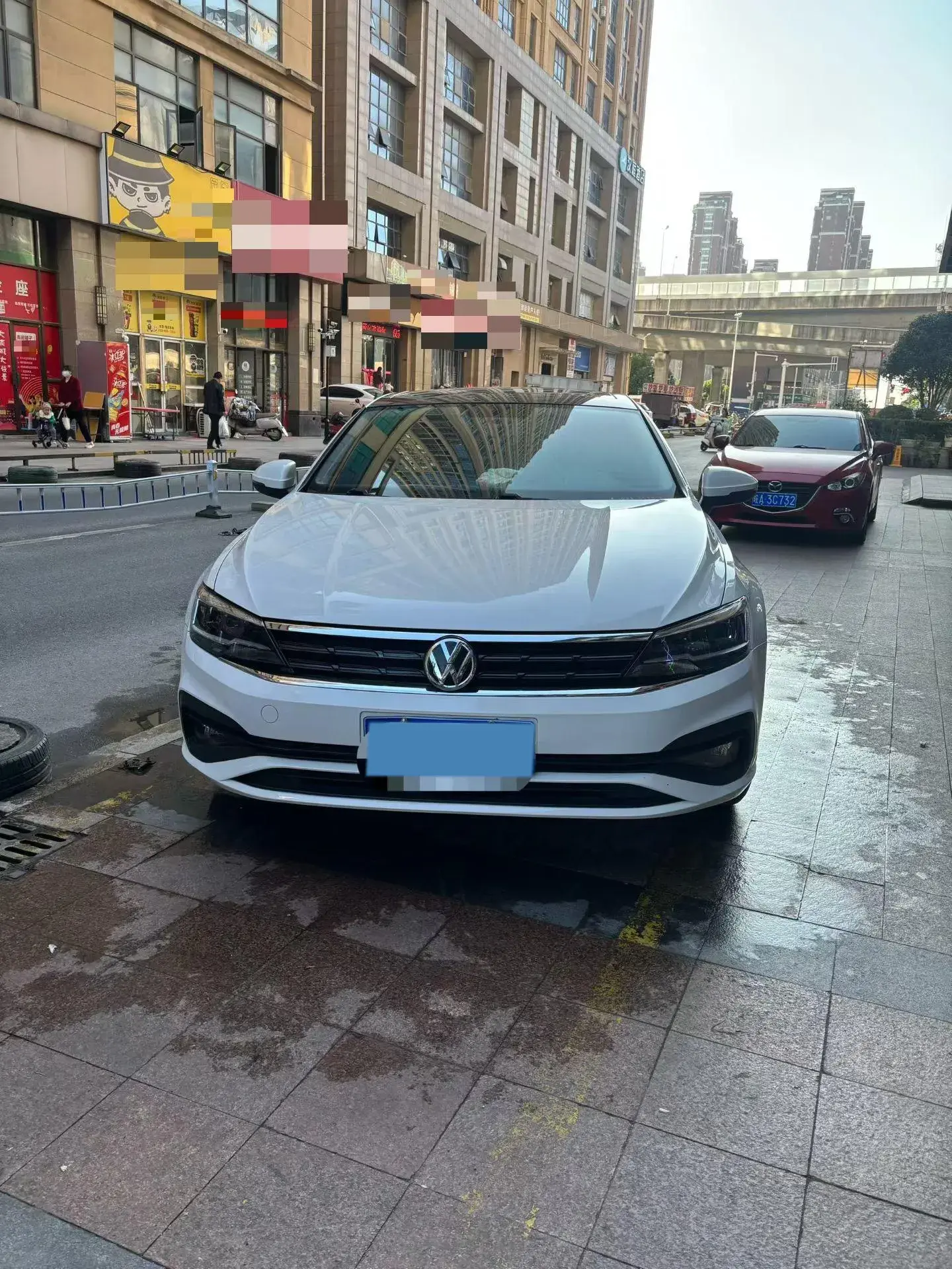2021 VOLKSWAGEN LAMANDO thumbnail 2