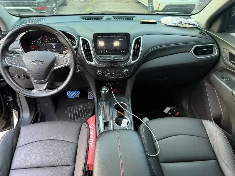 2021 CHEVROLET EQUINOX thumbnail 3