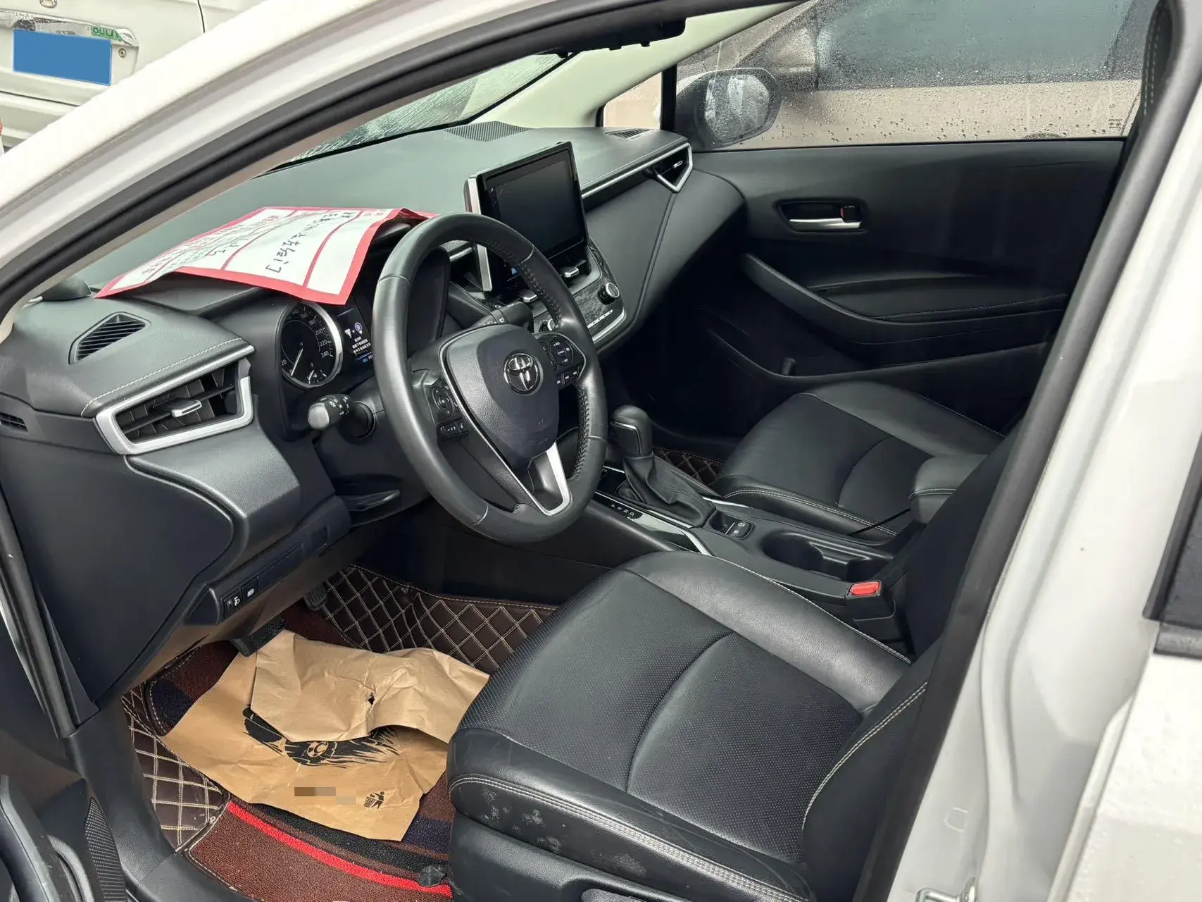 2019 TOYOTA COROLLA thumbnail 2