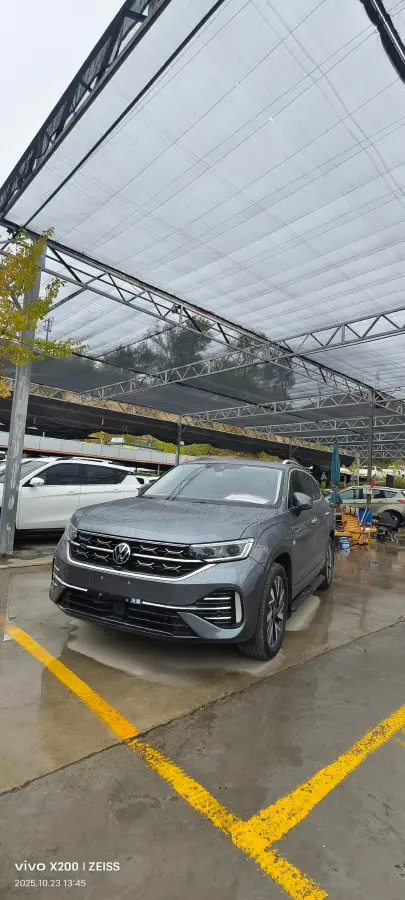 2023 Volkswagen Tayron 2.0T 186HP L4 7DCT