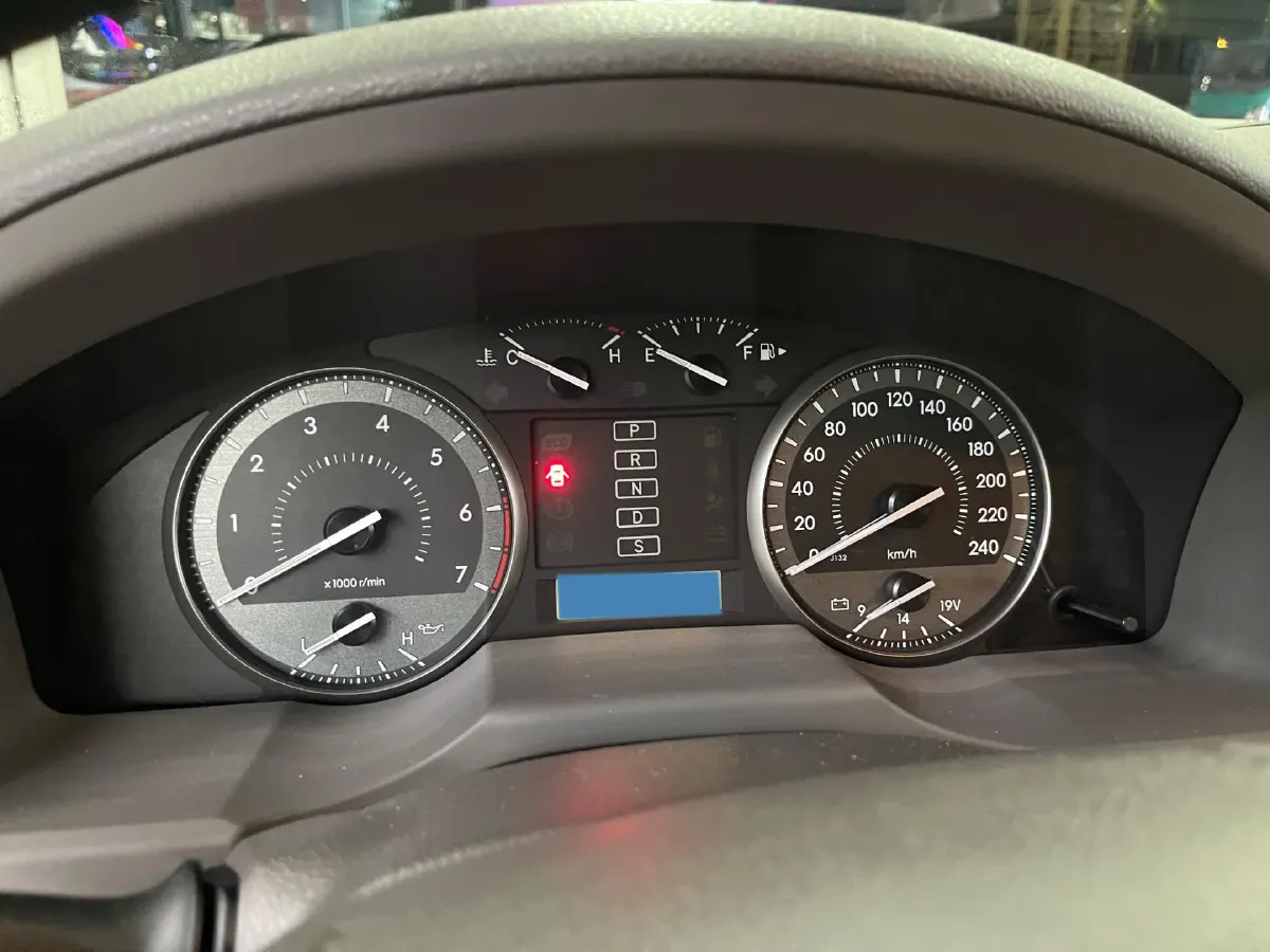 2016 Toyota Land Cruiser 4.0L 275HP V6 5AT,autocango,china used car exporter,china ev exporter,chinese used car exporter,chinese used ev exporter