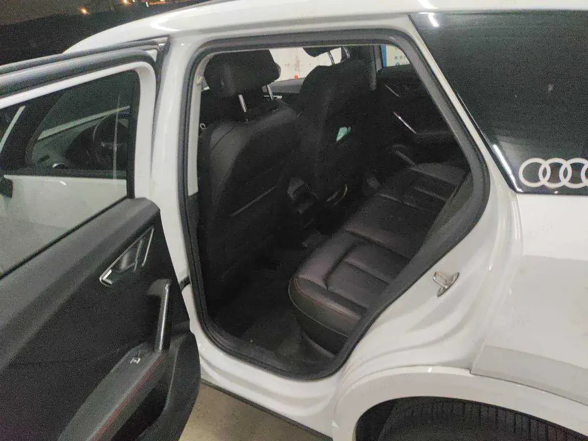 2022 AUDI Q2L thumbnail 3