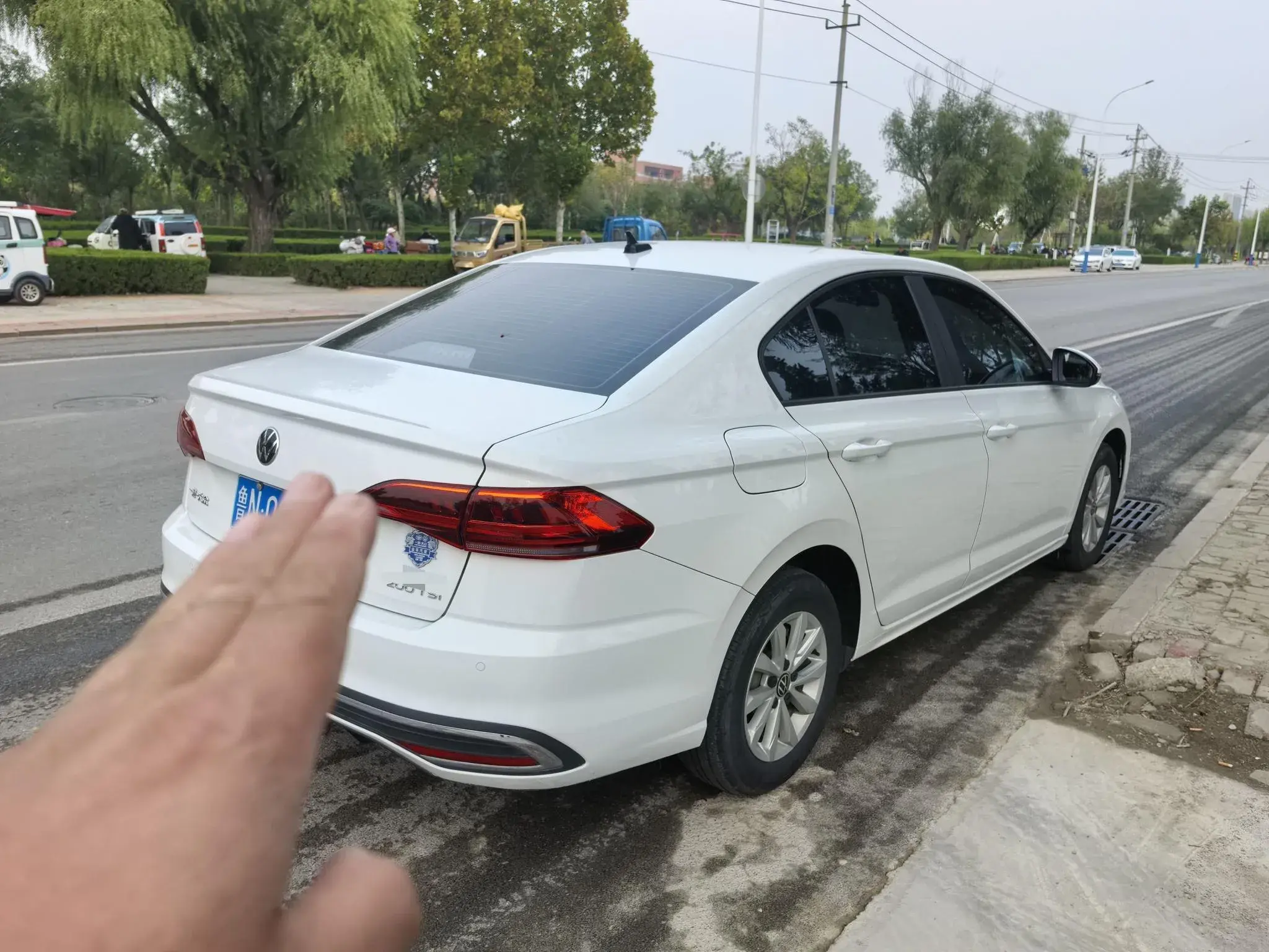 2023 VOLKSWAGEN BORA thumbnail 4